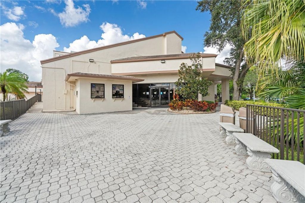 4047 NW 22nd Street, Unit 210b, Coconut Creek, FL 33066 Photo