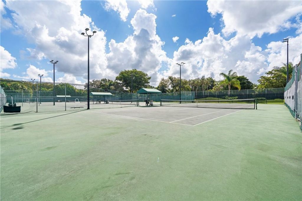 4047 NW 22nd Street, Unit 210b, Coconut Creek, FL 33066 Photo