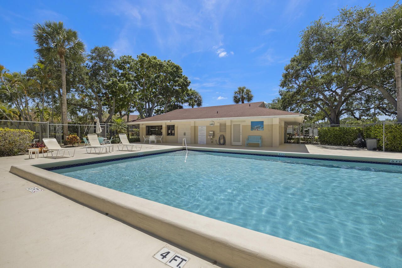 6543 Chasewood Drive, Unit G, Jupiter, FL 33458 Photo