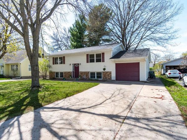 1518 31st STREET S, La Crosse, WI 54601