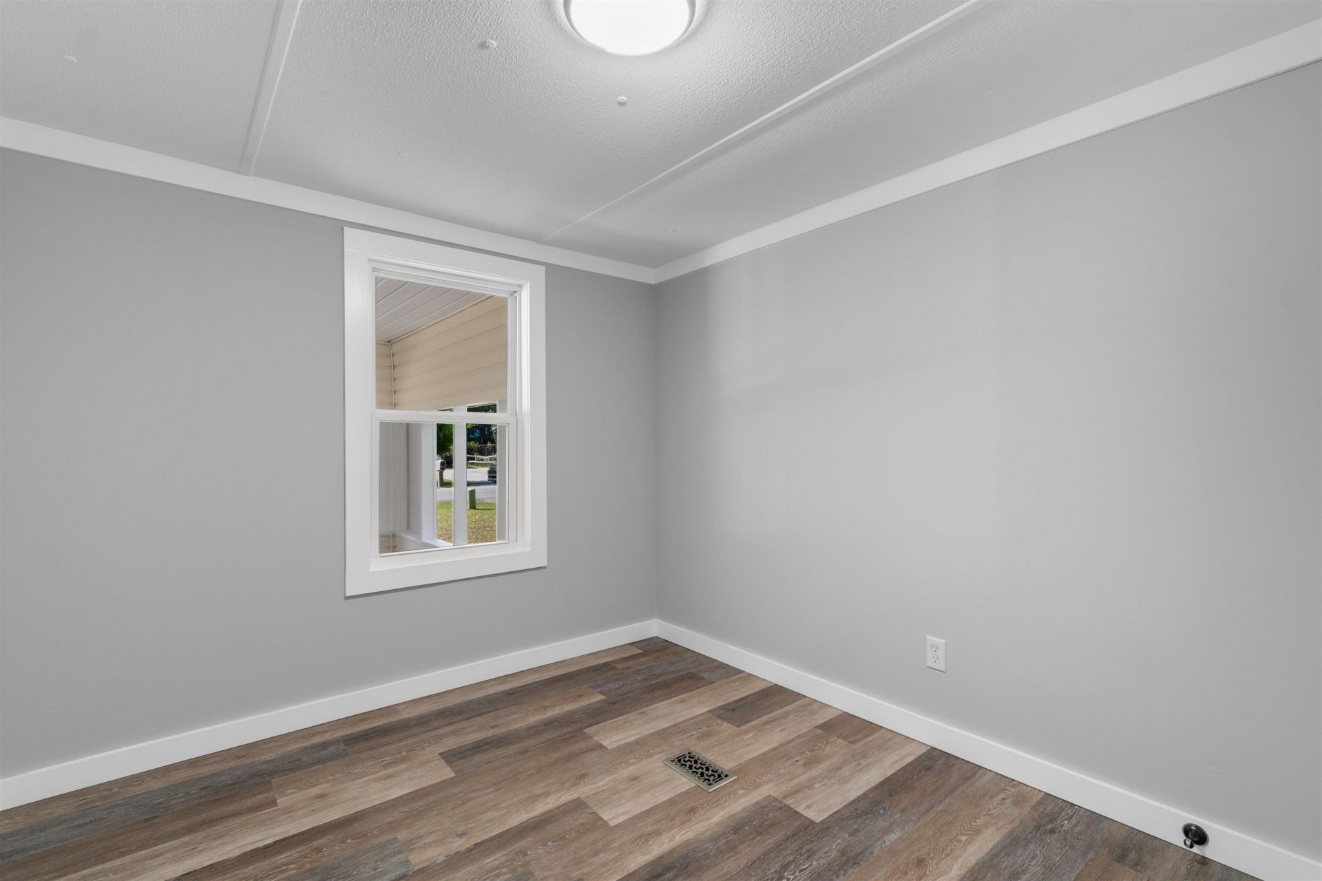 614 Lesia Ln. Photo 22