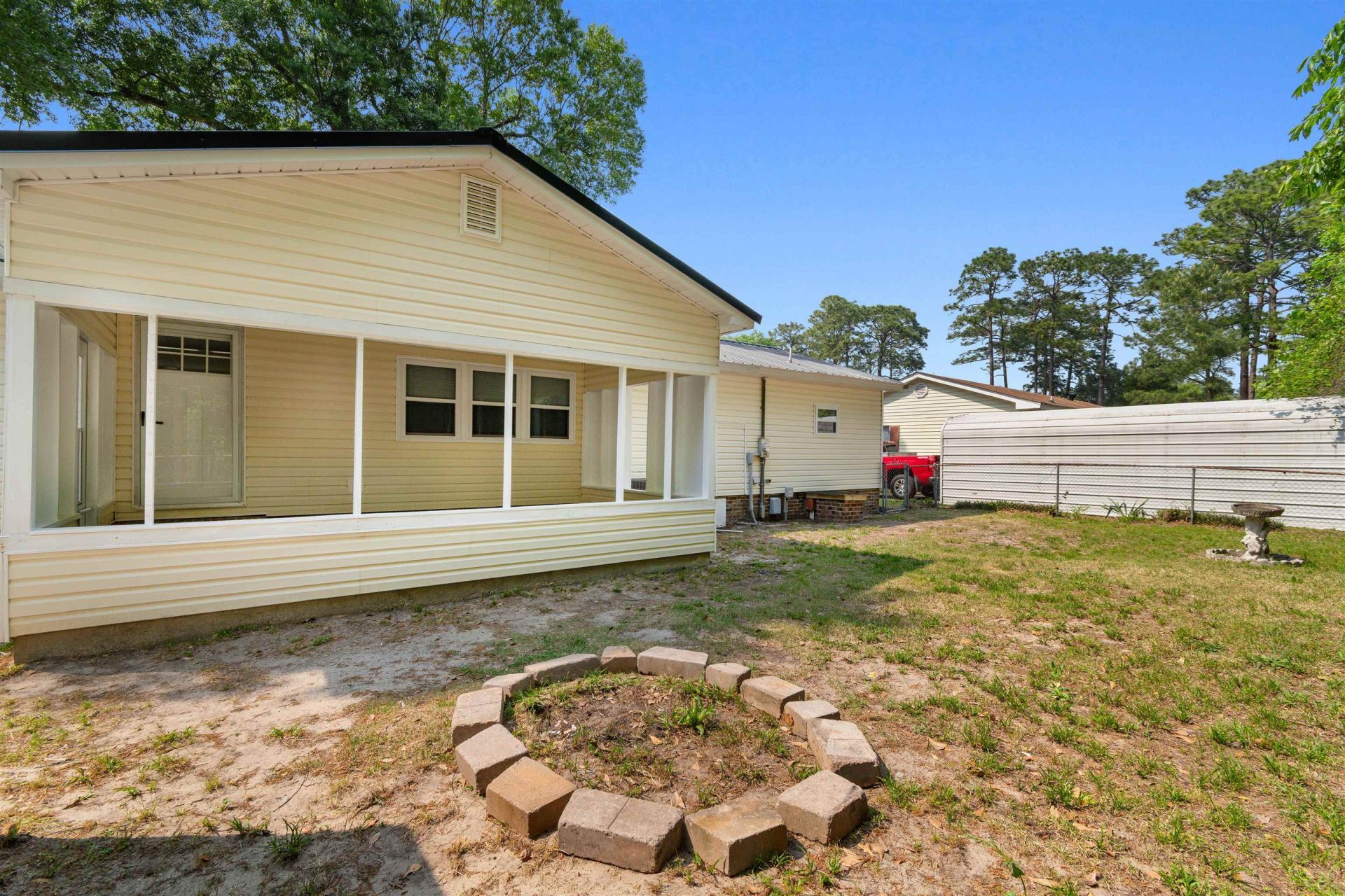 614 Lesia Ln. Photo 31