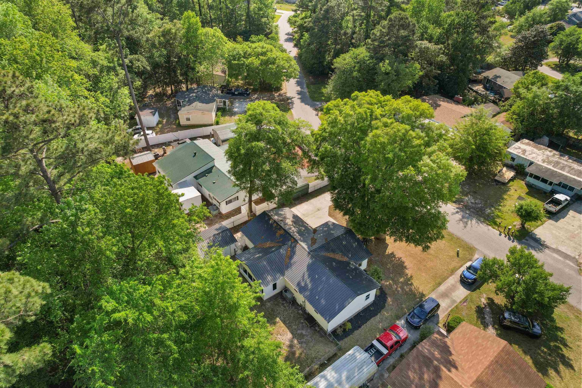 614 Lesia Ln. Photo 45