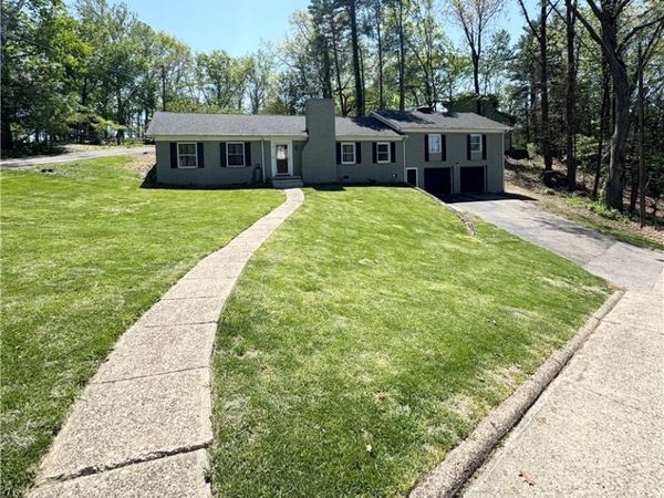 1302 Alva Drive, Charleston, WV 25314