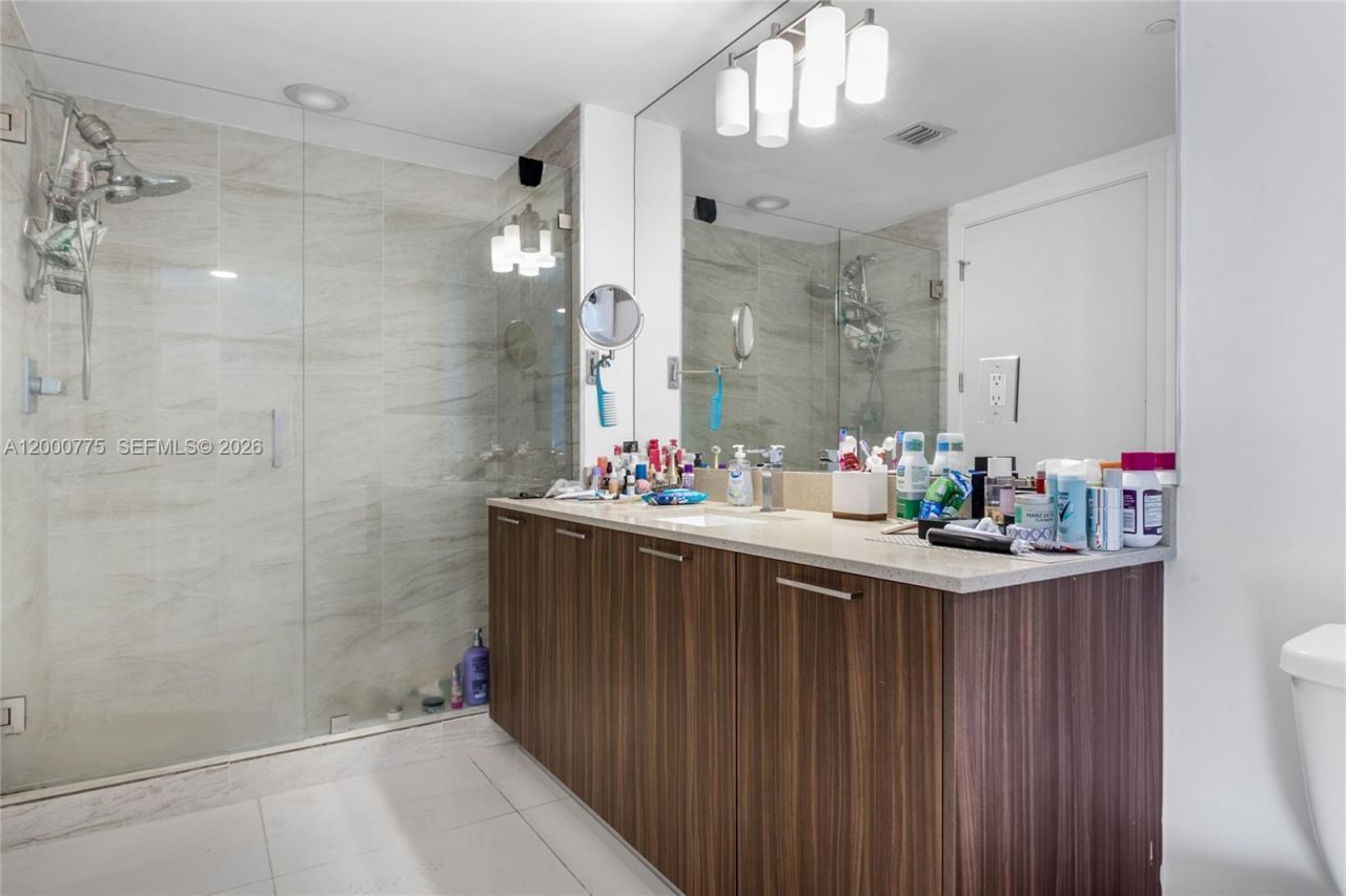5252 NW 85th Ave, Unit 1005, Doral, FL 33166 Photo