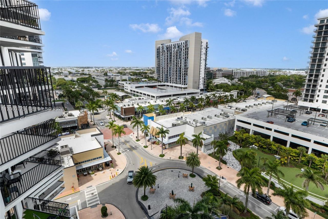 5252 NW 85th Ave, Unit 1005, Doral, FL 33166 Photo