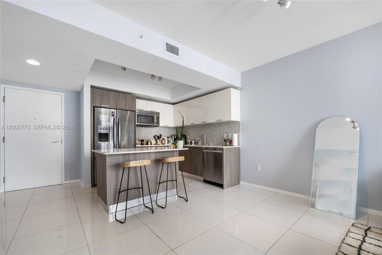 5252 NW 85th Ave, Unit 1005, Doral, FL 33166 Photo