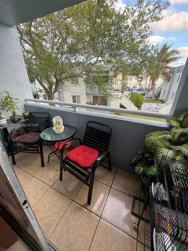 6219 SW 131st Pl , Unit 204, Miami, FL 33183 Photo