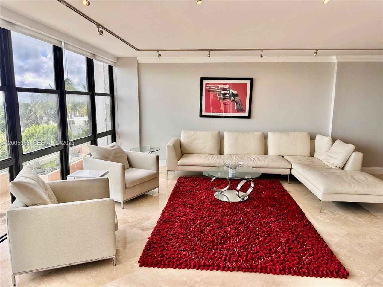 6423 Collins Ave , Unit 306, Miami Beach, FL 33141 Photo
