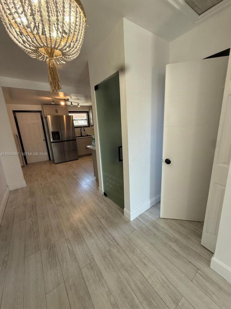 311 NW 32nd Ct , Miami, FL 33125 Photo