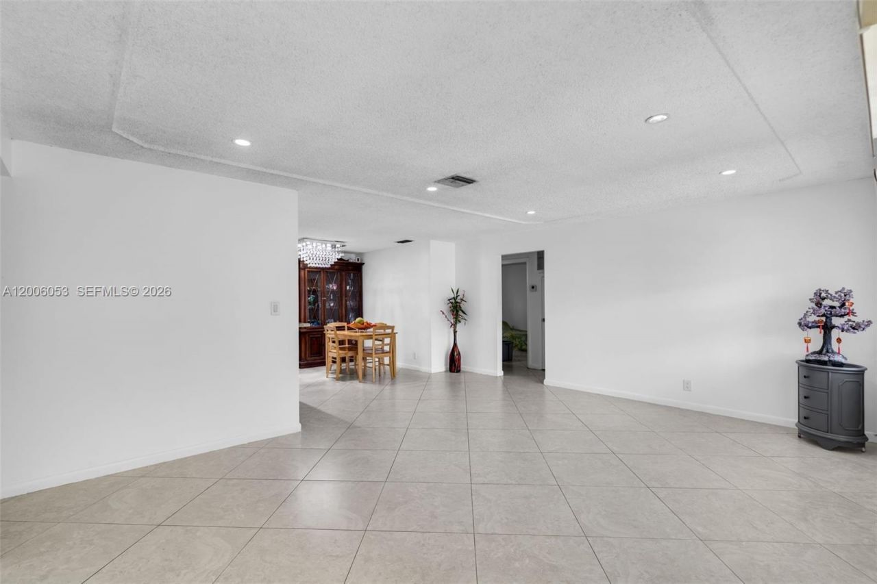 6534 NW 2nd St, Margate, FL 33063 Photo