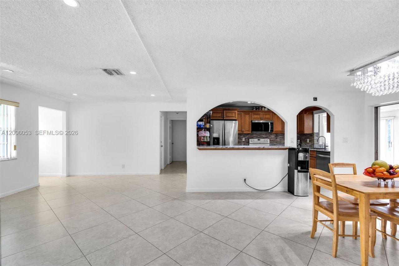 6534 NW 2nd St, Margate, FL 33063 Photo