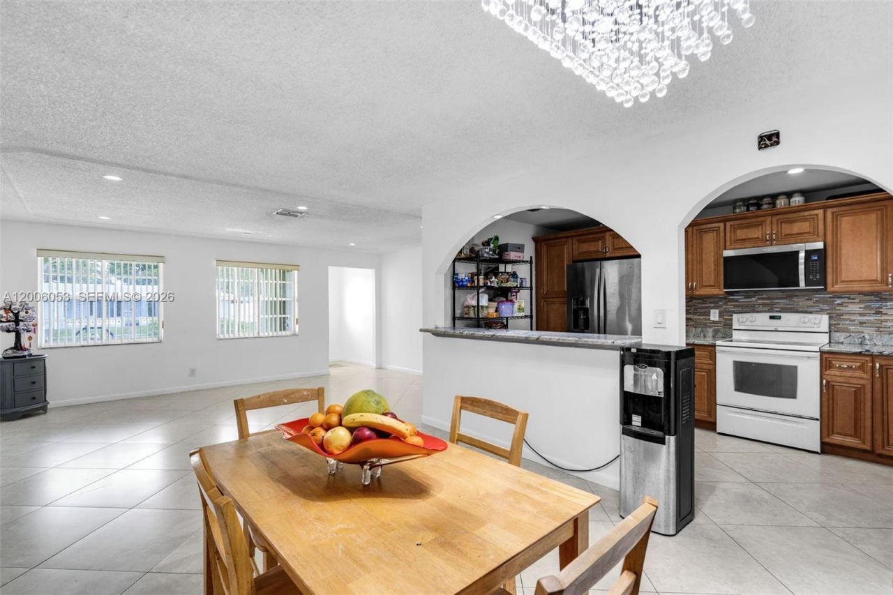 6534 NW 2nd St, Margate, FL 33063 Photo