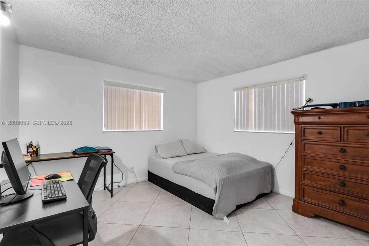 6534 NW 2nd St, Margate, FL 33063 Photo