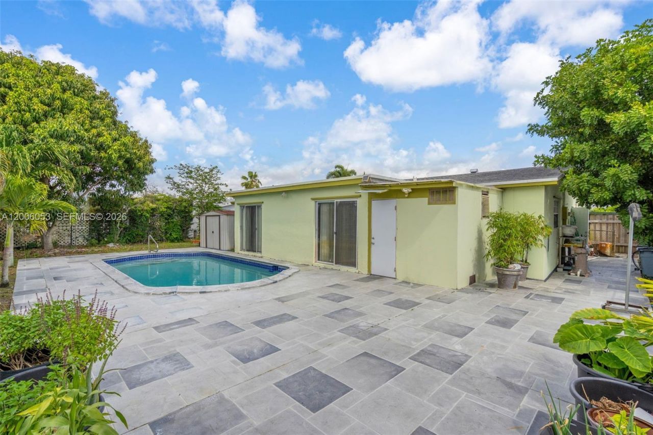 6534 NW 2nd St, Margate, FL 33063 Photo