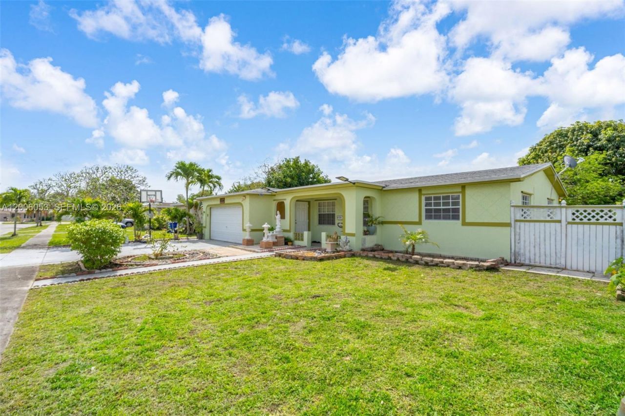 6534 NW 2nd St, Margate, FL 33063 Photo