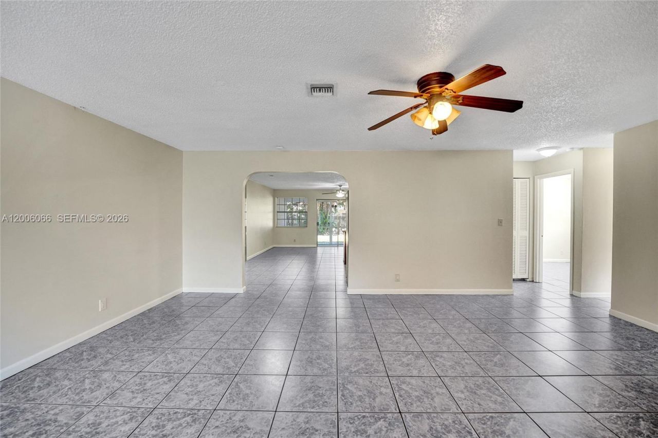 4451 NW 110th Ave, Unit S, Coral Springs, FL 33065 Photo