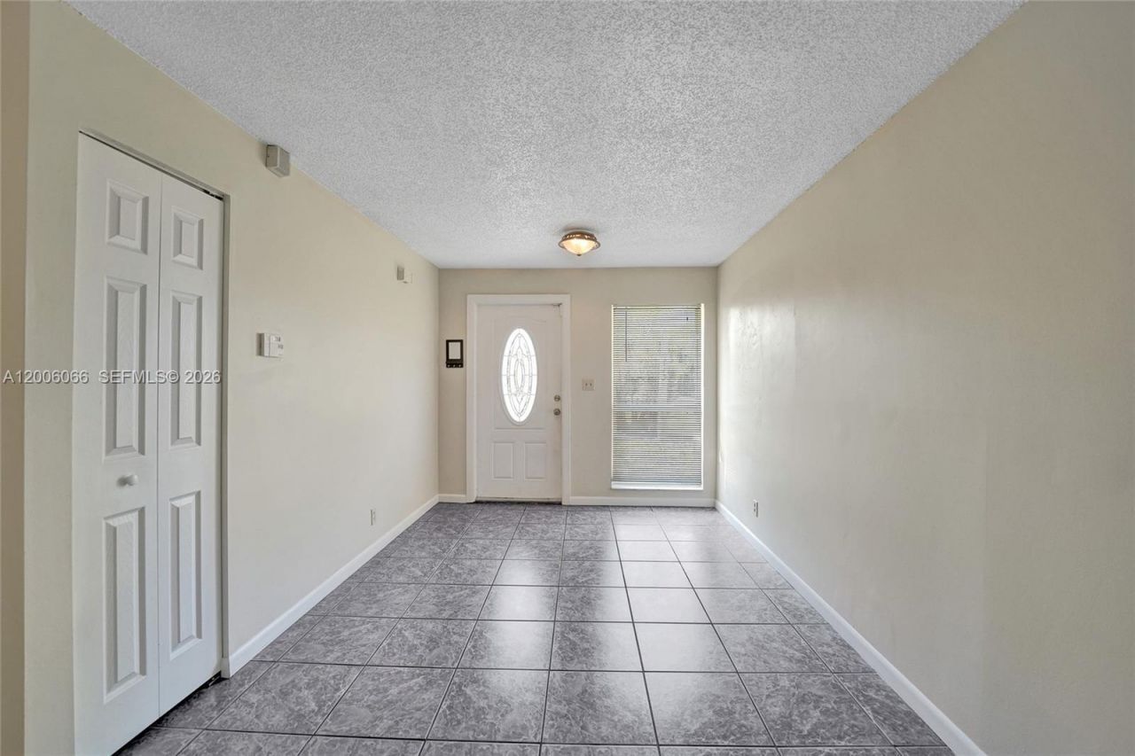 4451 NW 110th Ave, Unit S, Coral Springs, FL 33065 Photo