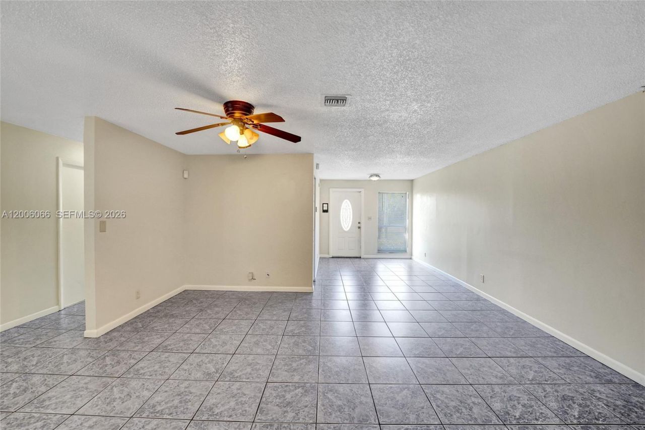 4451 NW 110th Ave, Unit S, Coral Springs, FL 33065 Photo