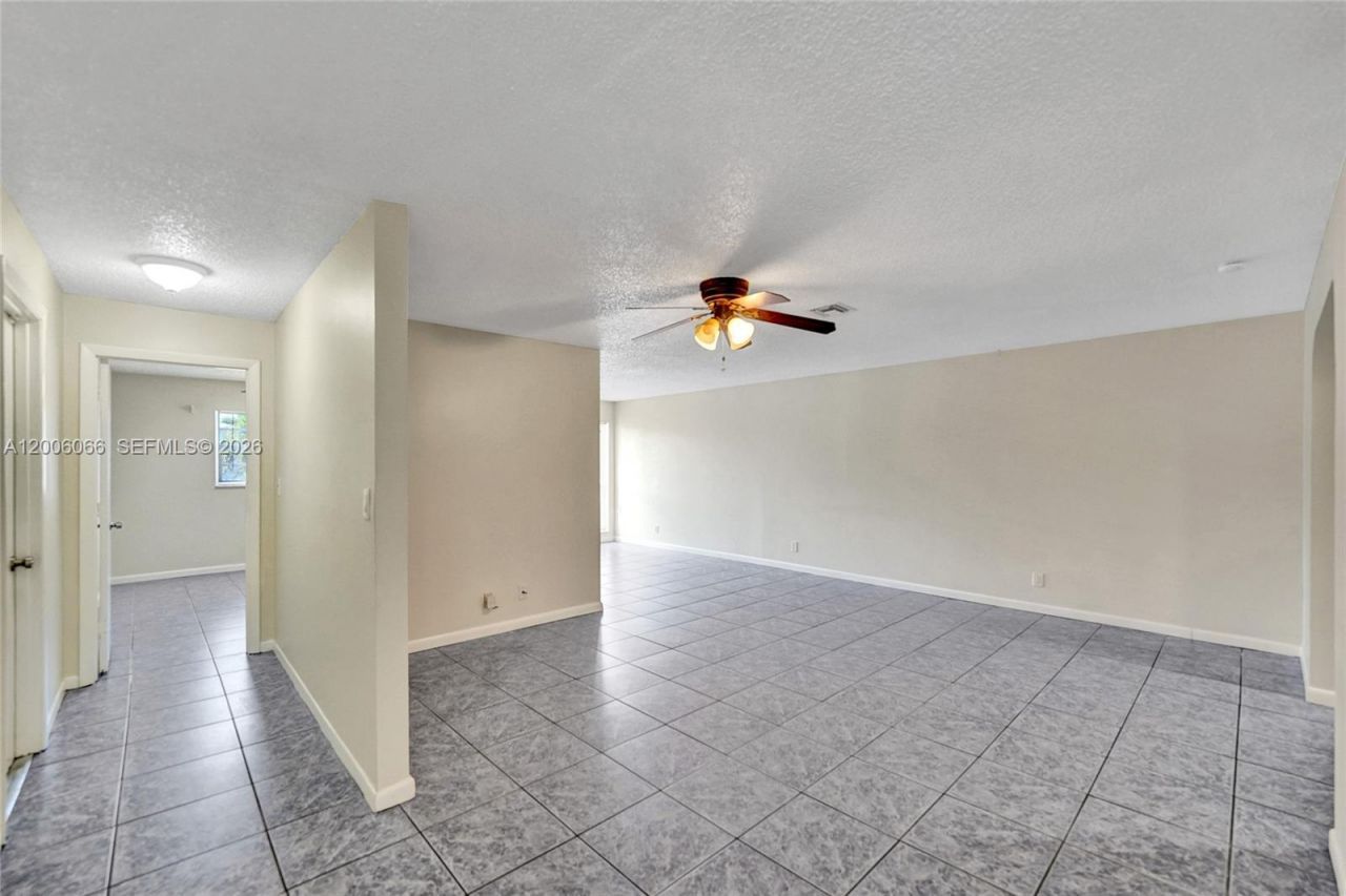 4451 NW 110th Ave, Unit S, Coral Springs, FL 33065 Photo