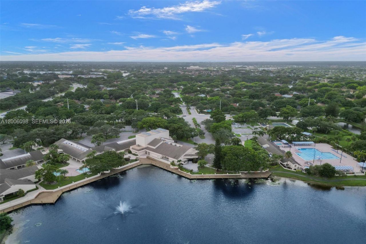 2553 NW 42nd Ave, Coconut Creek, FL 33066 Photo