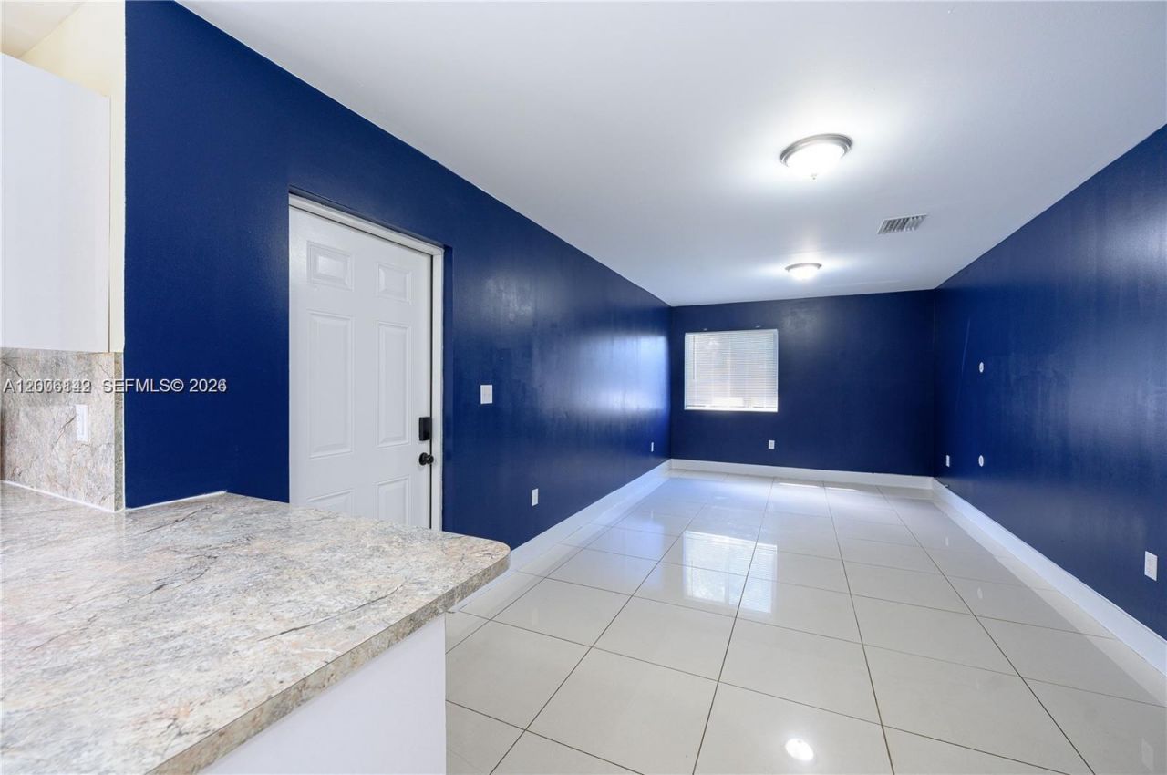 4477 NW 23rd Ave, Unit up, Miami, FL 33142 Photo