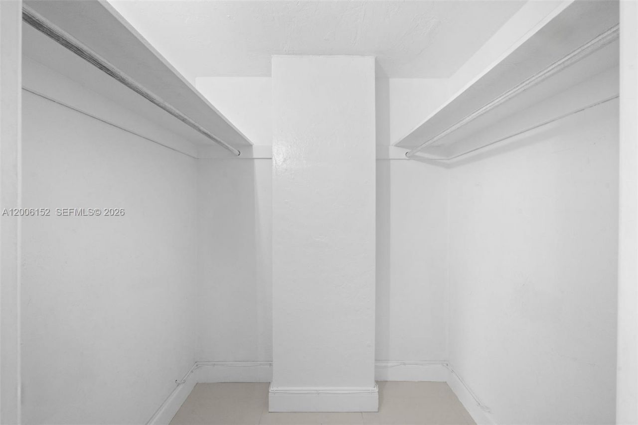 19390 Collins Ave , Unit 1410, Sunny Isles Beach, FL 33160 Photo