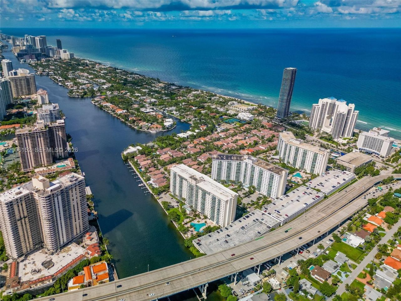 19390 Collins Ave , Unit 1410, Sunny Isles Beach, FL 33160 Photo