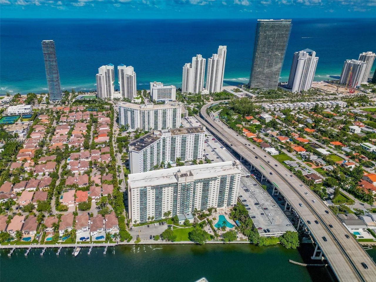 19390 Collins Ave , Unit 1410, Sunny Isles Beach, FL 33160 Photo