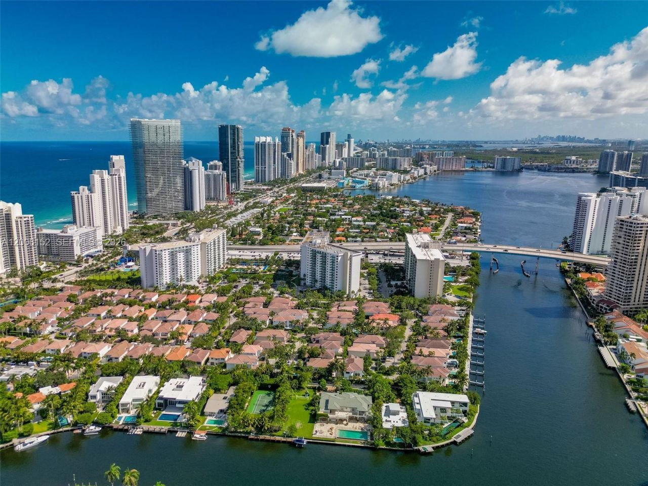 19390 Collins Ave , Unit 1410, Sunny Isles Beach, FL 33160 Photo