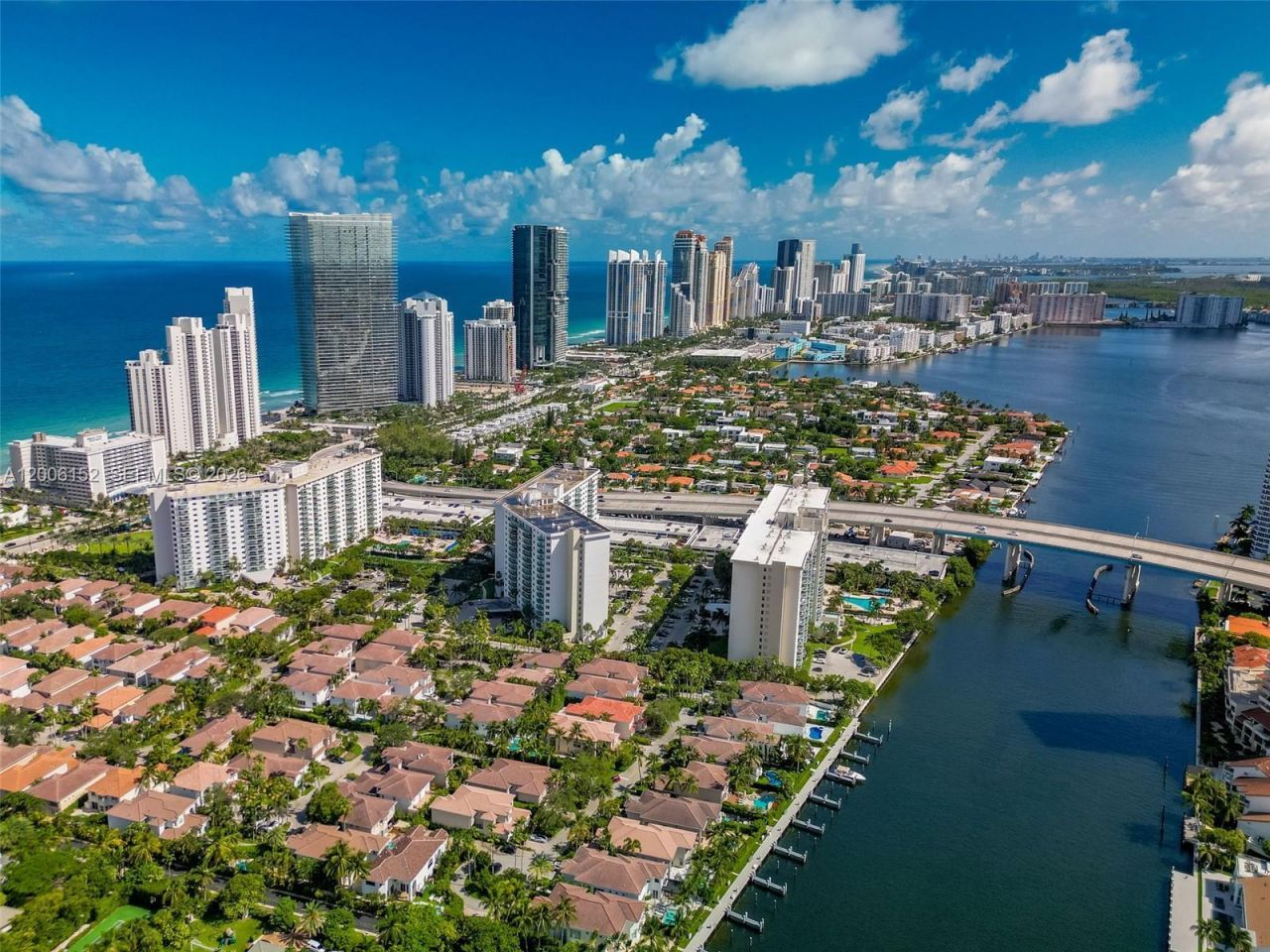 19390 Collins Ave , Unit 1410, Sunny Isles Beach, FL 33160 Photo