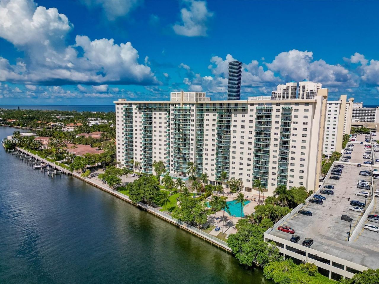19390 Collins Ave , Unit 1410, Sunny Isles Beach, FL 33160 Photo