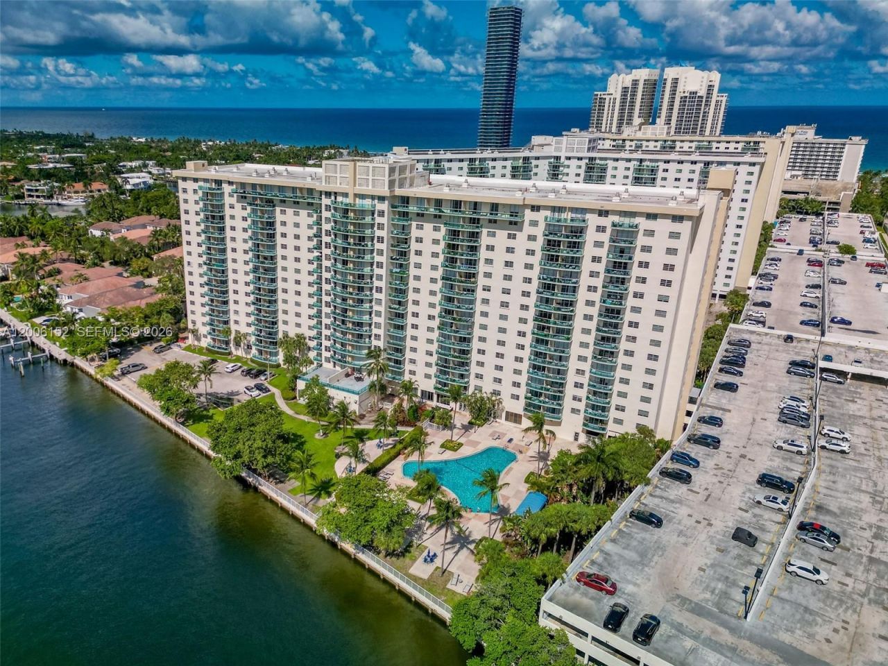 19390 Collins Ave , Unit 1410, Sunny Isles Beach, FL 33160 Photo