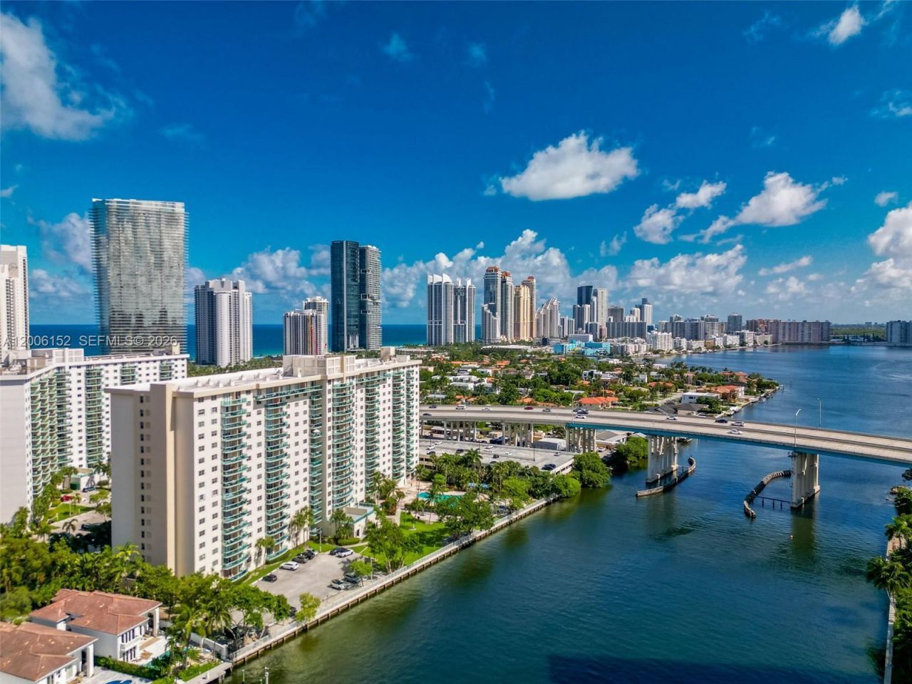 19390 Collins Ave , Unit 1410, Sunny Isles Beach, FL 33160 Photo