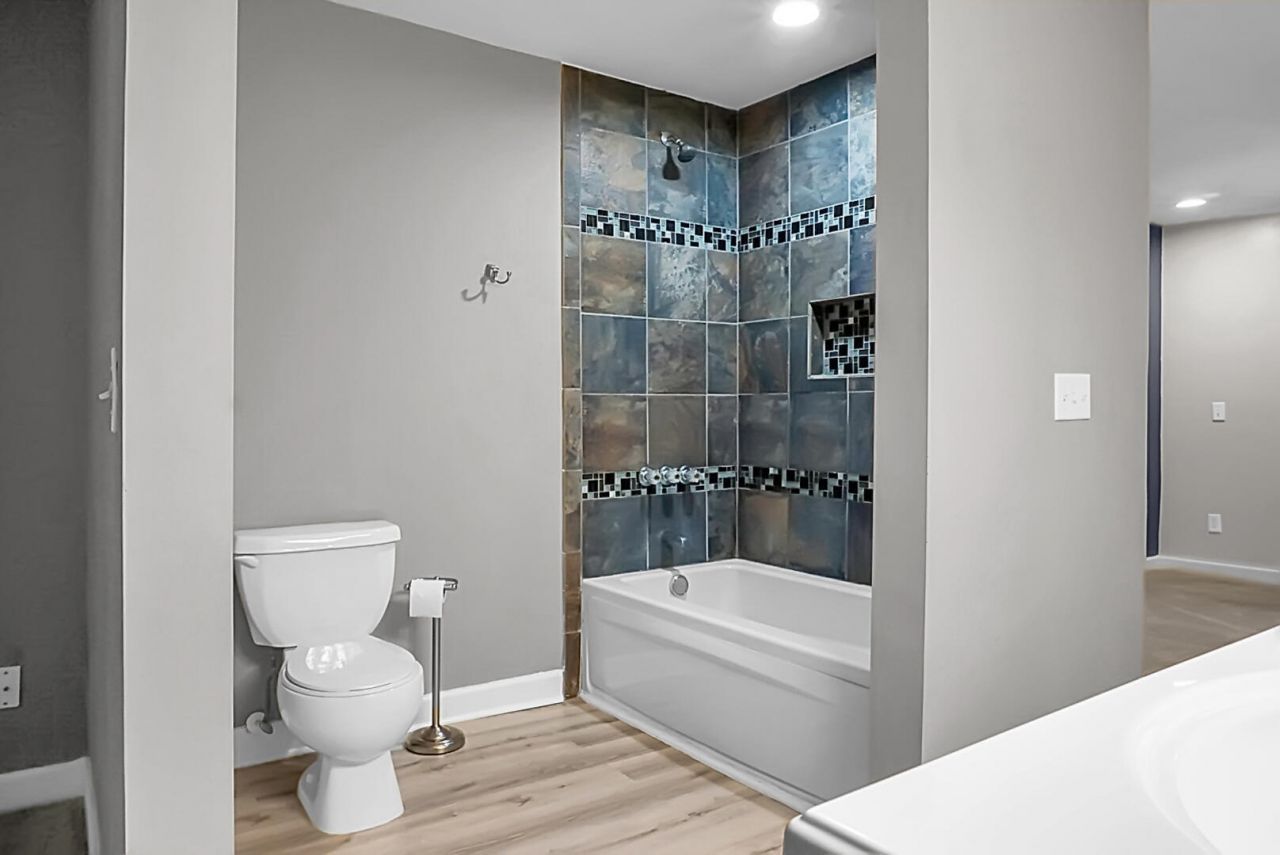 127 Lancer Drive Photo 20