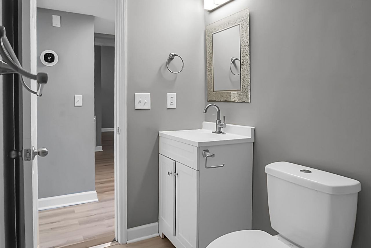 127 Lancer Drive Photo 23