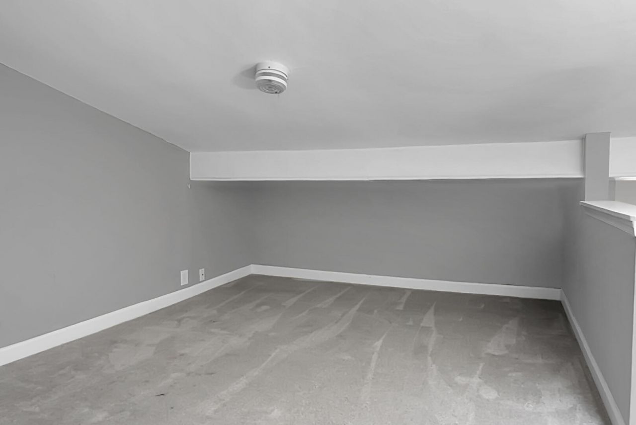 127 Lancer Drive Photo 26