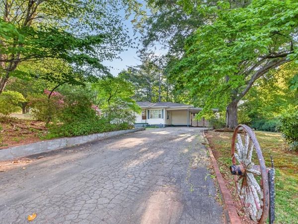 4102 Belvedere Drive , Gainesville, GA 30506