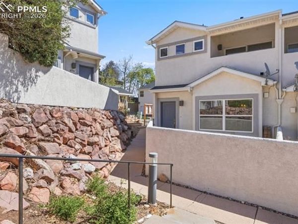 4556 Prestige Point, Colorado Springs, CO 80906