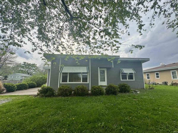321 S Walnut Street, New Castle, IN 47362