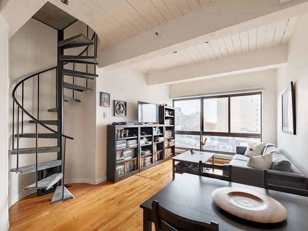 12 Stoneholm St, Unit 616, Boston, MA 02115