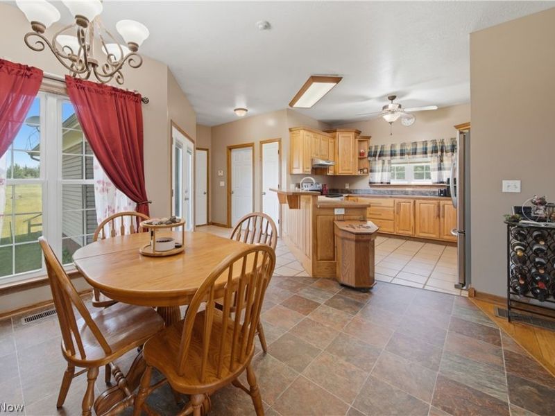 12159 Lawndell Road SW, Navarre, OH 44662 Photo 11