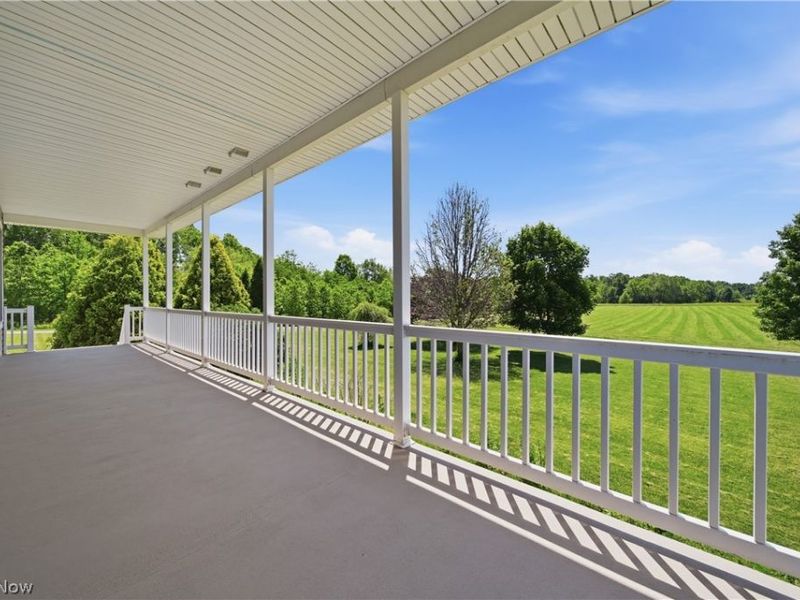 12159 Lawndell Road SW, Navarre, OH 44662 Photo 5