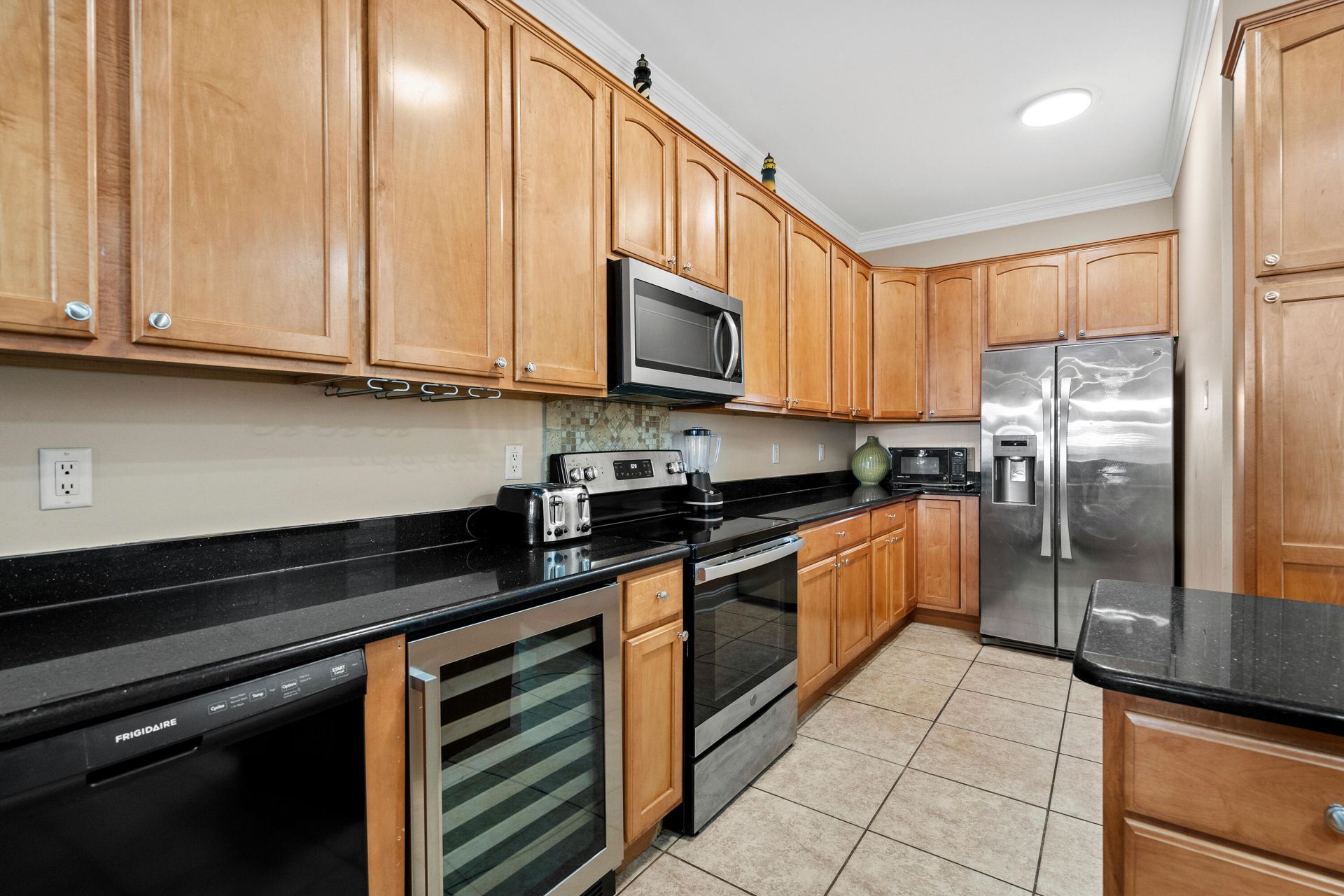 213 76th Avenue Photo 18
