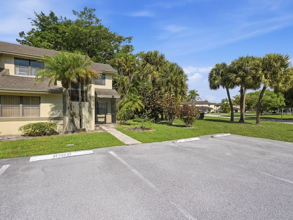 9364 Ketay Circle, Unit 5, Boca Raton, FL 33428