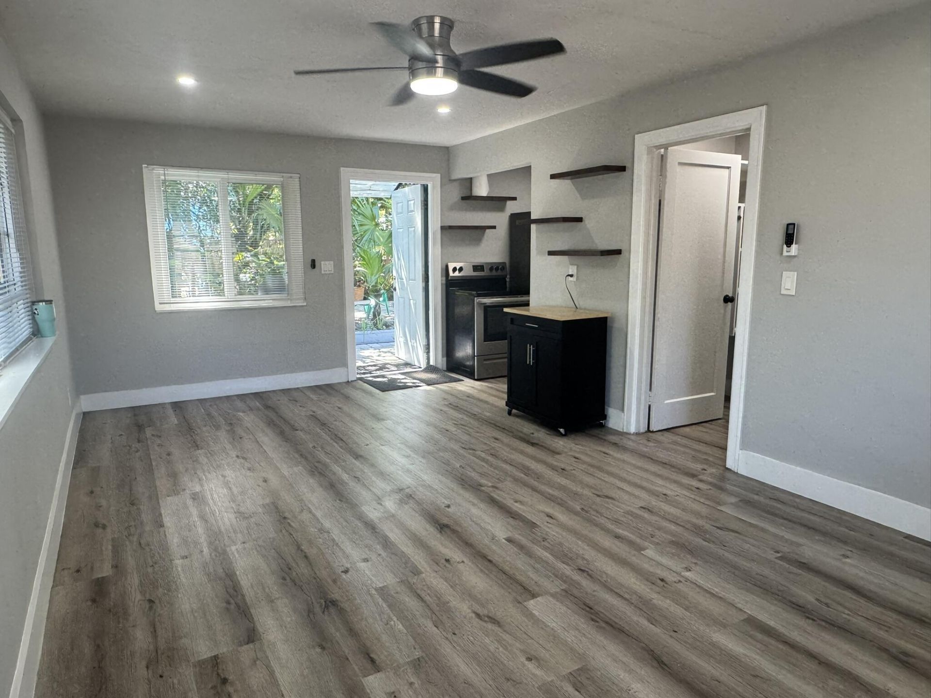 920 N L Street, Unit 2, Lake Worth Beach, FL 33460 Photo