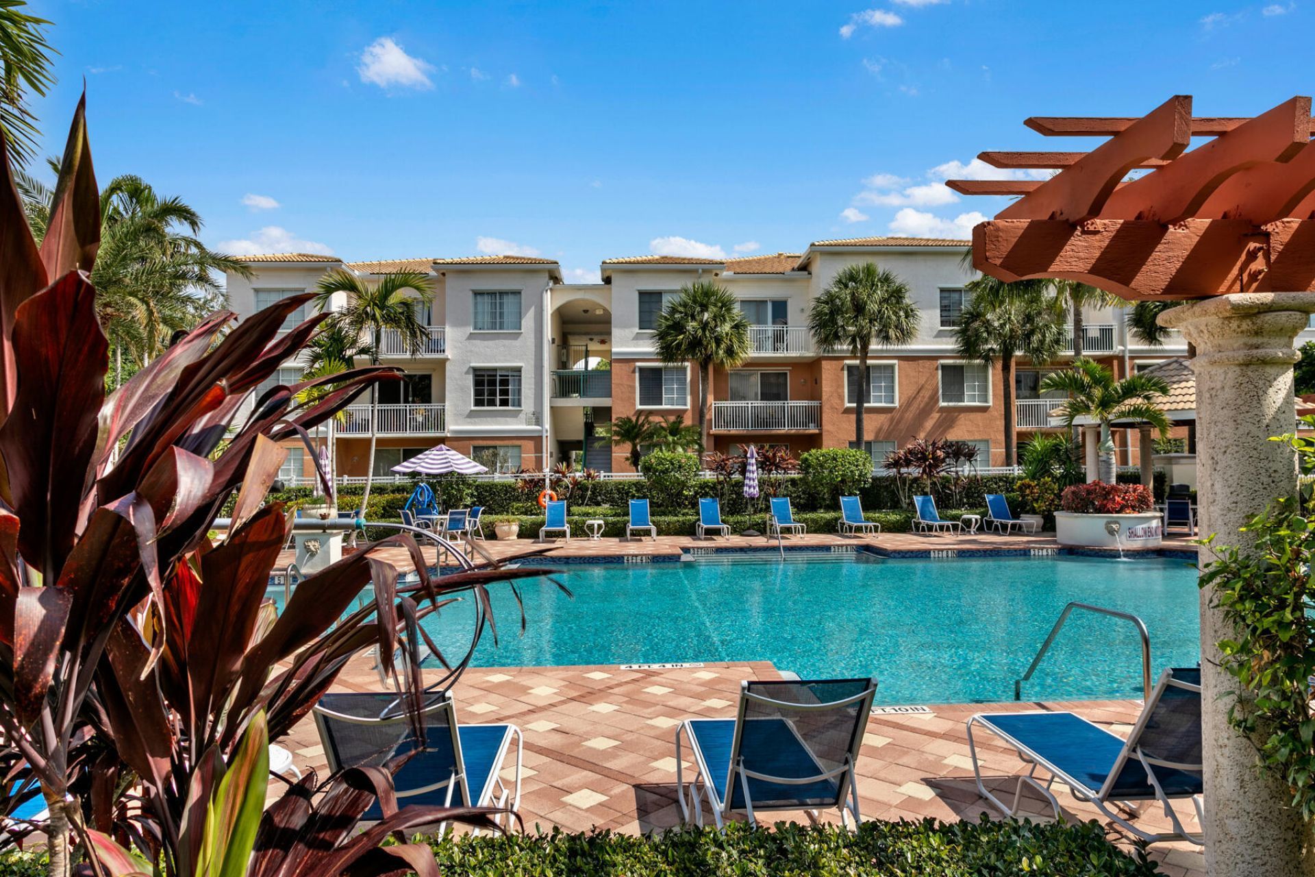 10103 W Myrtlewood Cir Circle W, Palm Beach Gardens, FL 33418 Photo