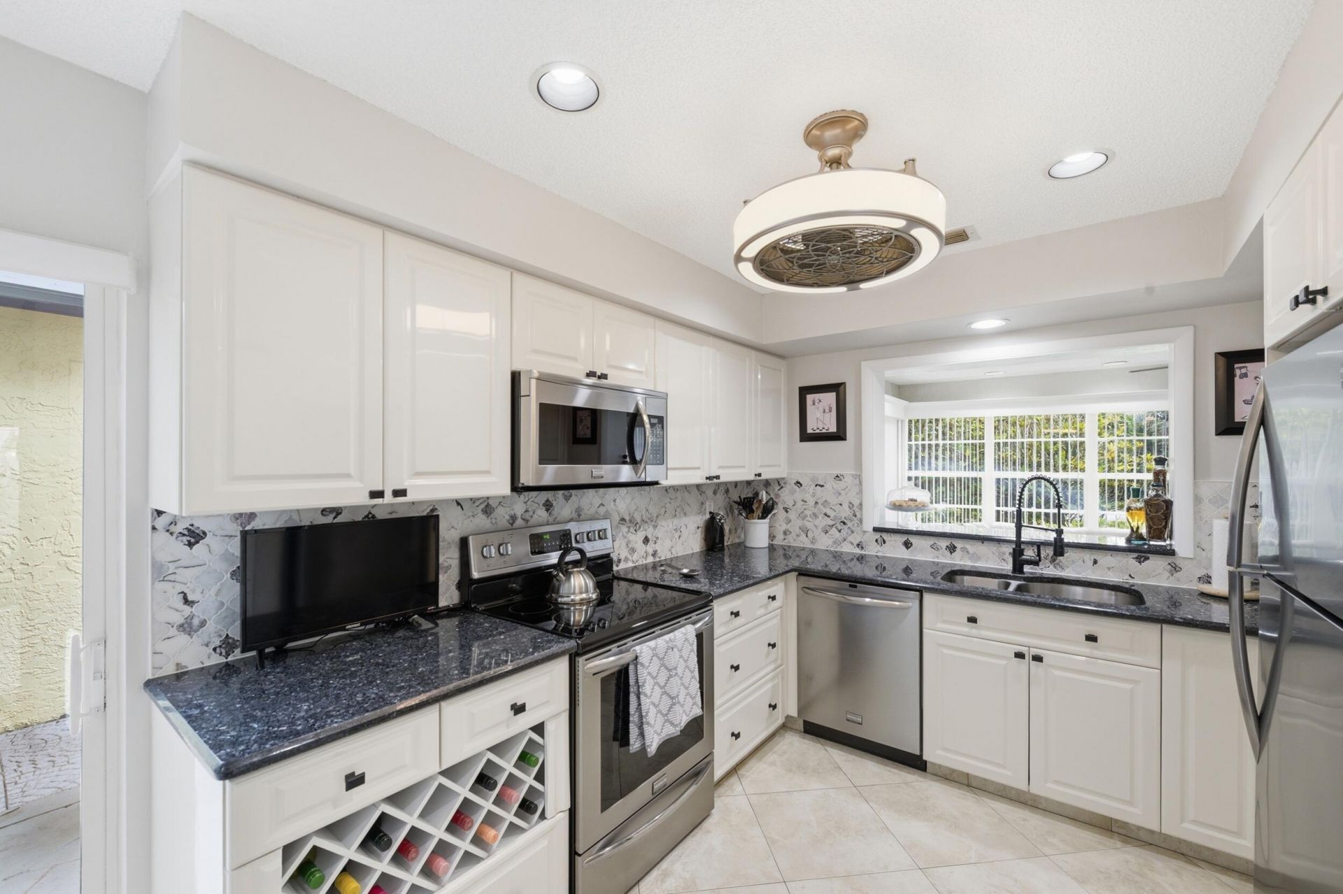 5743 Lakeview Mews Drive, Boynton Beach, FL 33437 Photo