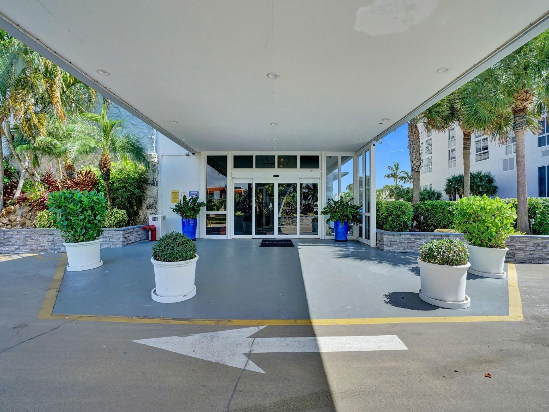 4250 Galt Ocean Drive, Unit 10j, Fort Lauderdale, FL 33308 Photo