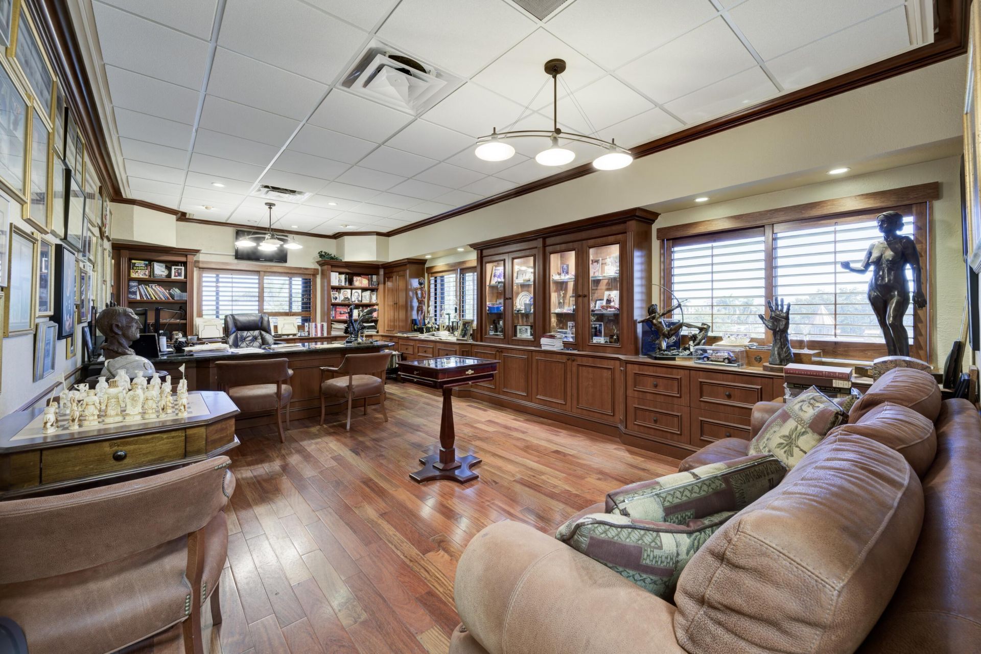 2240 Palm Beach Lakes Boulevard, West Palm Beach, FL 33409 Photo